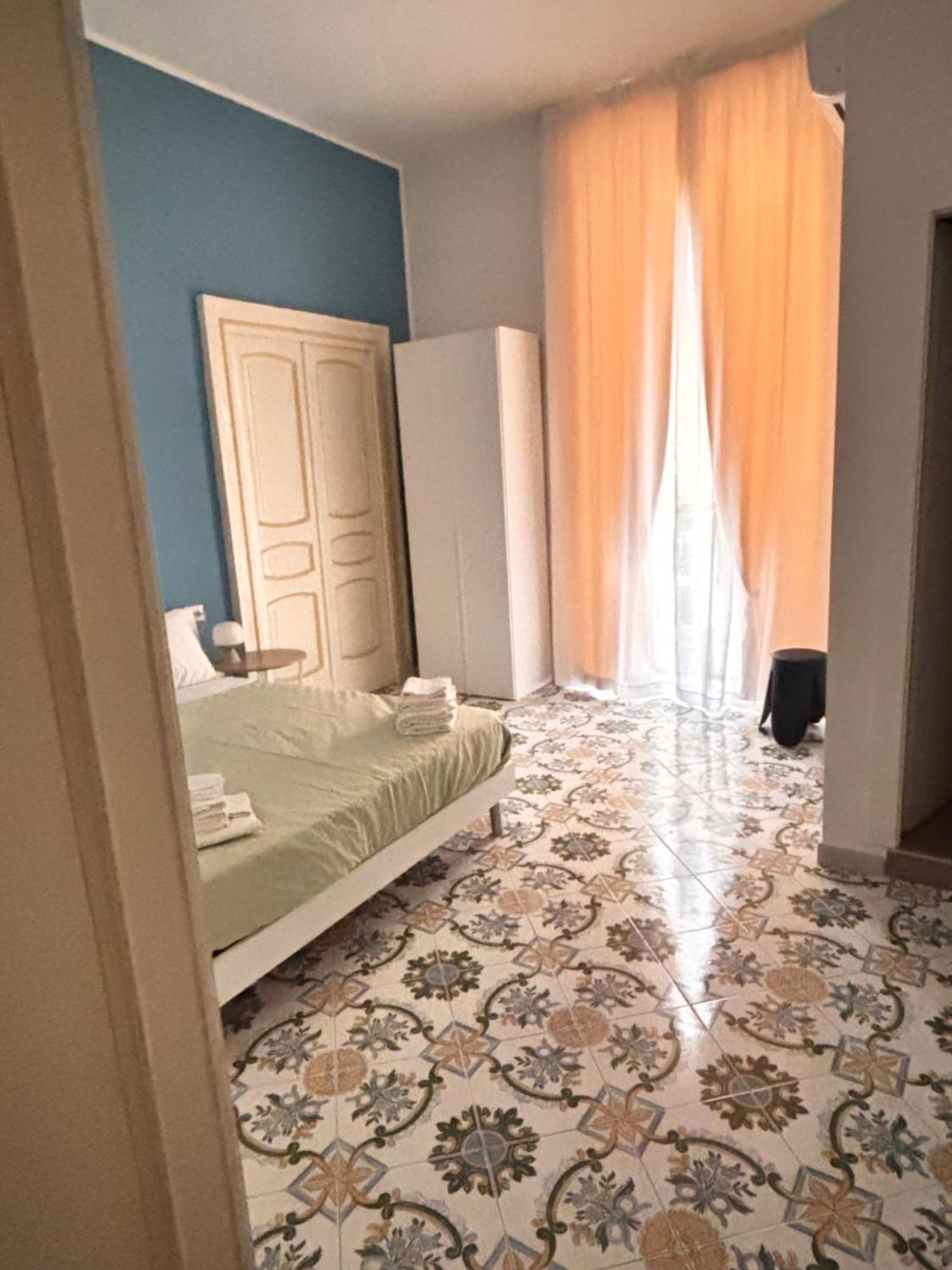 La Maison Di Partenope Nápoles Quarto foto